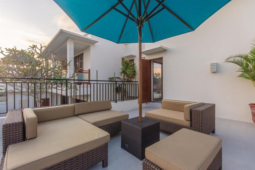 Villa Tepi Sungai Legian Rum bild